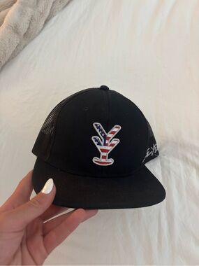 YeeYee Hat with American Patch